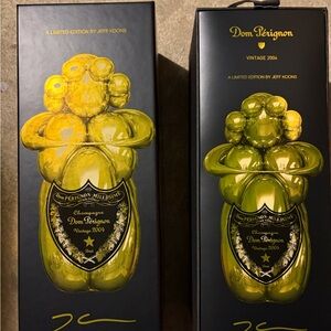 Jeff Koons- RARE Balloon Venus  empty Champagne collectors edition box
